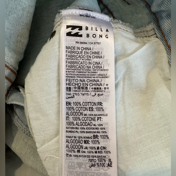 BILLABONG How About That Indigo Womens Denim Shorts Light Blast Size 30 NWT - Picture 9 of 12